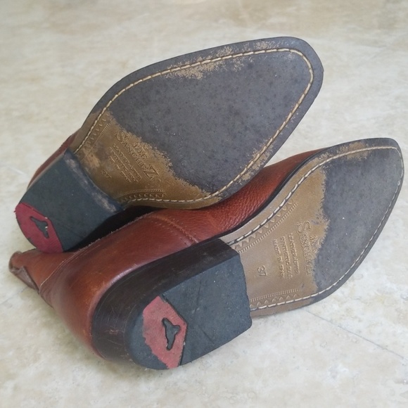 Boots - Picture 6 of 6